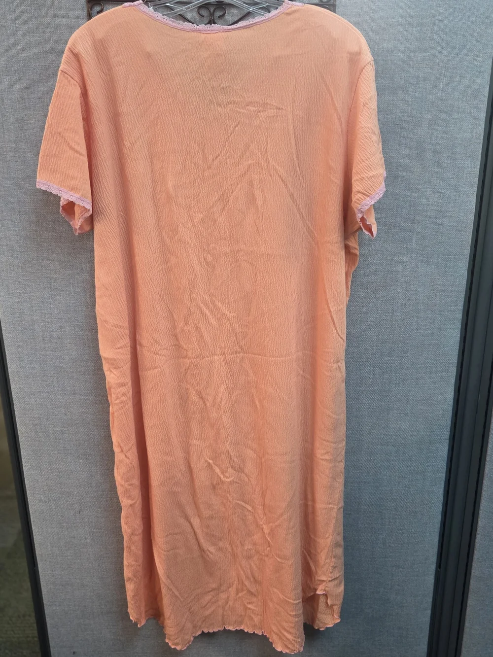 White Stag Women’s Sleepwear Nightgown XL 16/18 Peach Pink Lace Trim